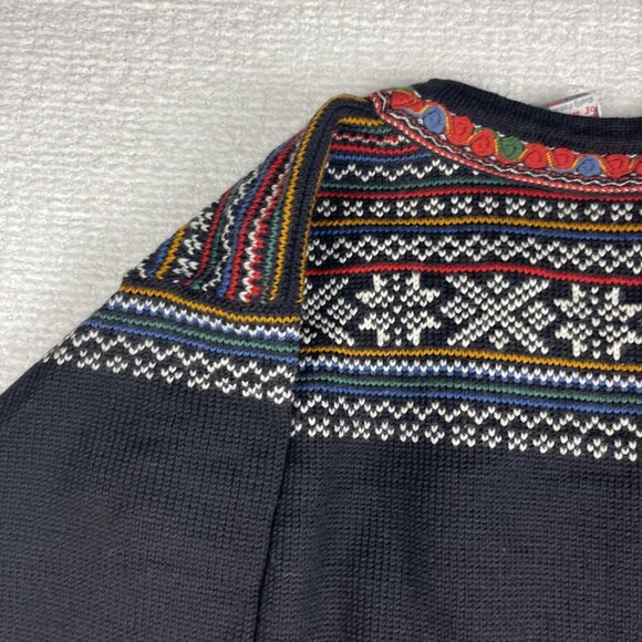 Dale Of Norway Vintage Womans Sweater S Pure 100% Wool Black & Floral pattern - Picture 16 of 16